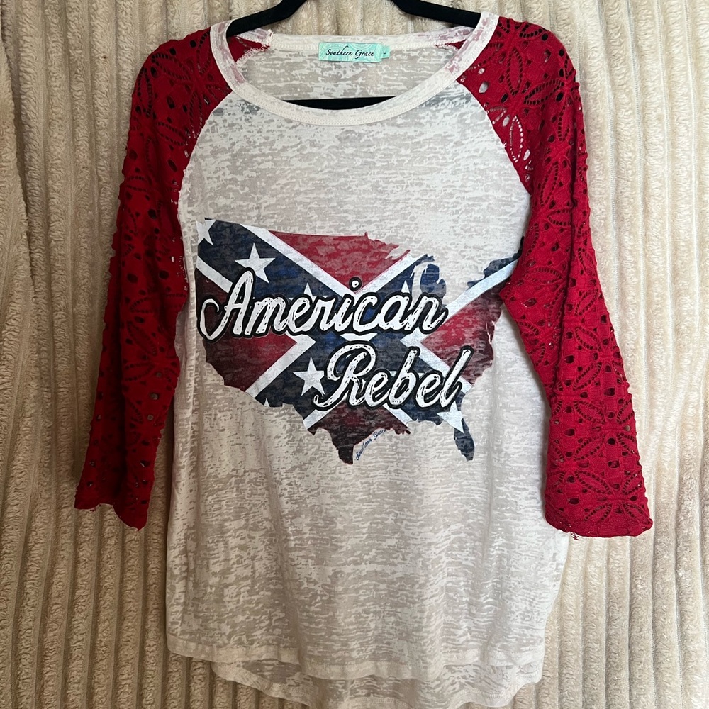 Burn out tee with red lace sleeves.